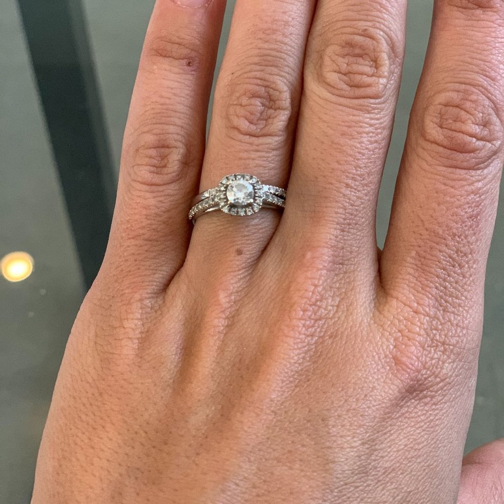 1 CT. T.W. Diamond Frame Bridal Set in 14K White Gold